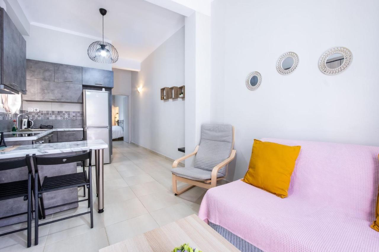 Joyfull Apartment In Pireu Exterior foto